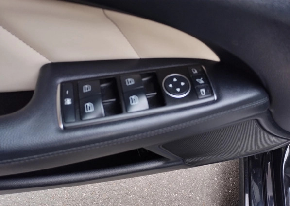 Mercedes-Benz CLS cena 72900 przebieg: 309000, rok produkcji 2011 z Radom małe 742